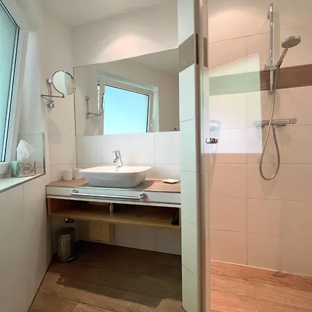 Haus-utlande-whg-06 *