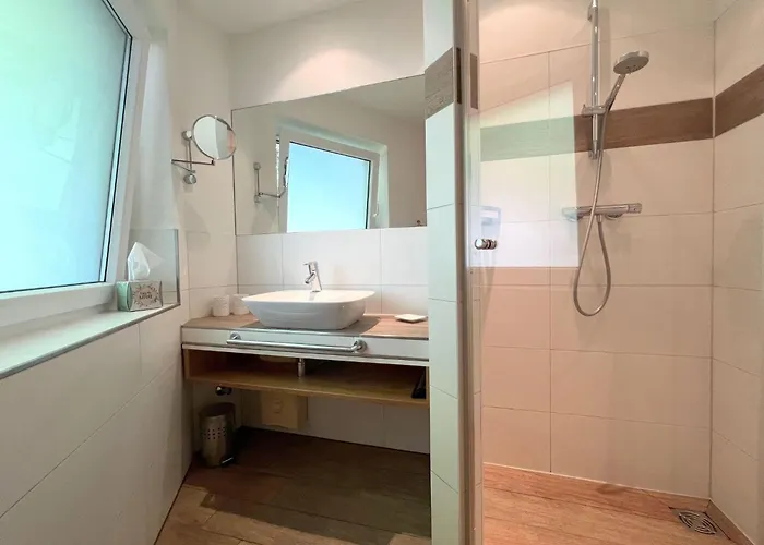 Haus-utlande-whg-06 *